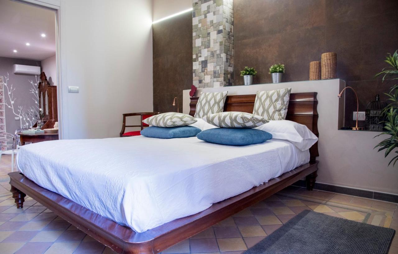 Appartamento Vacanze / Holiday Flat Farfalle&Rossobarbera Montegrosso dʼAsti Buitenkant foto